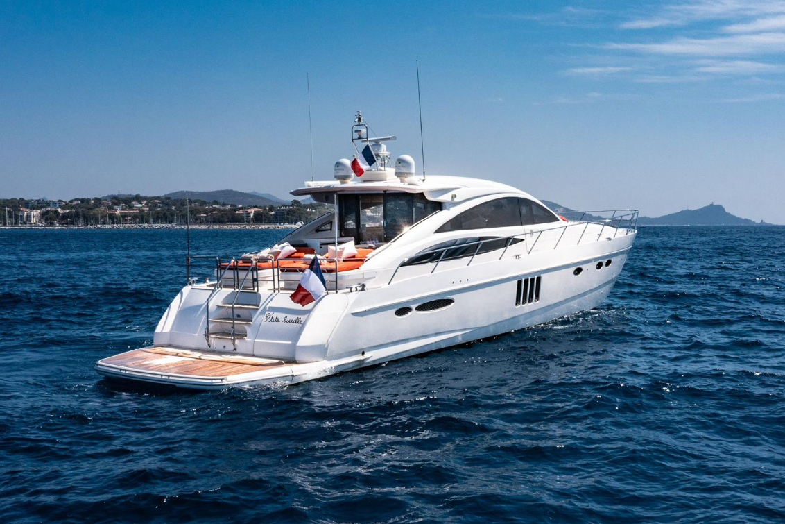 M/Y P'TITE BOUILLE