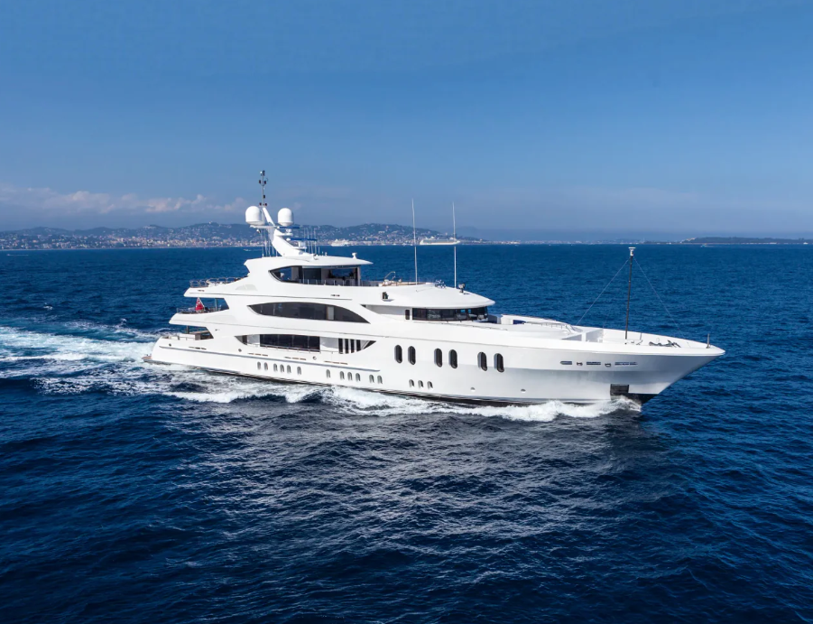 M/Y LIBERTY