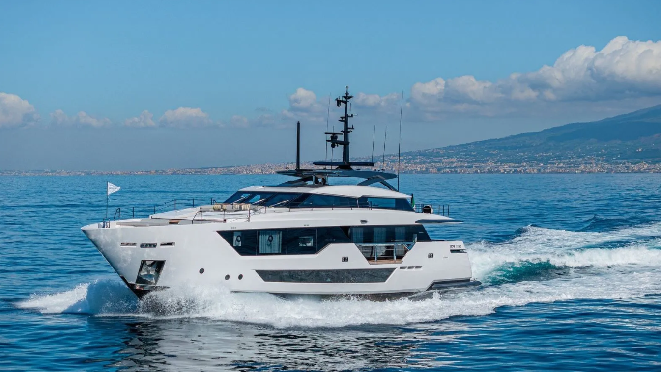 M/Y MARICAN FOREVER